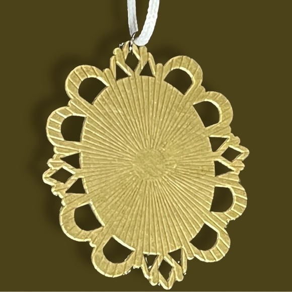 💍 Masquerade Cameo Pendant On 20” Light Blue Cord Fashion Jewelry Unique - Picture 5 of 9